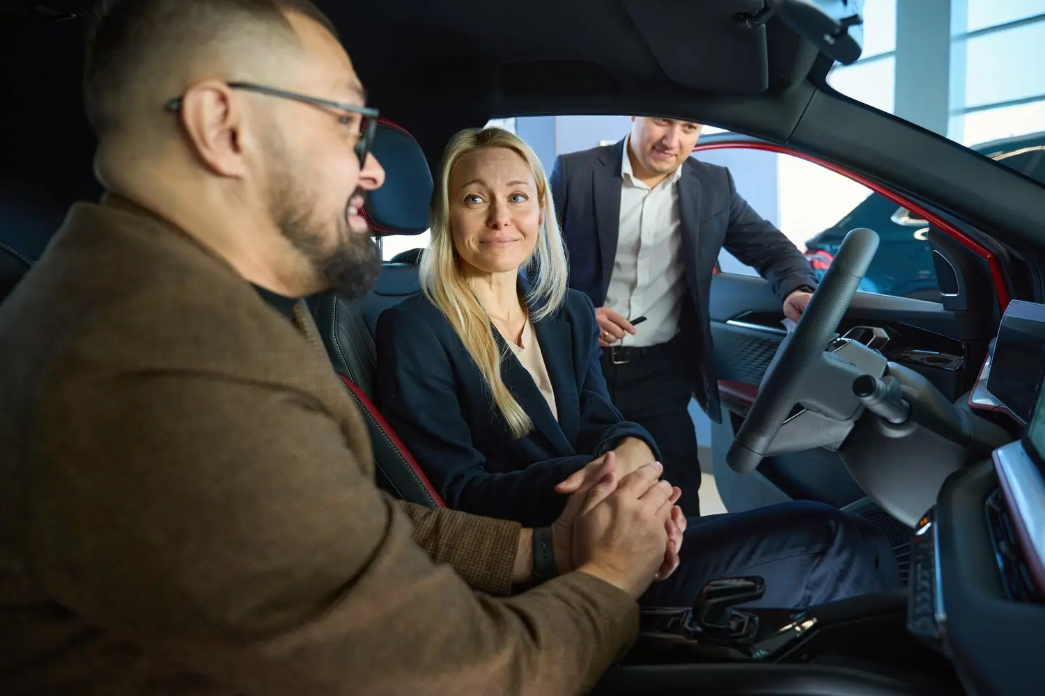 Networking w środowisku motoryzacyjnym - jak budować relacje?